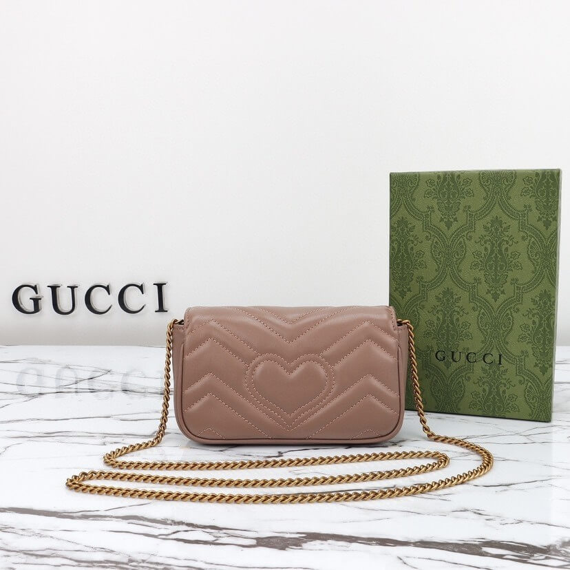 GG Marmont matelasse leather super mini bag