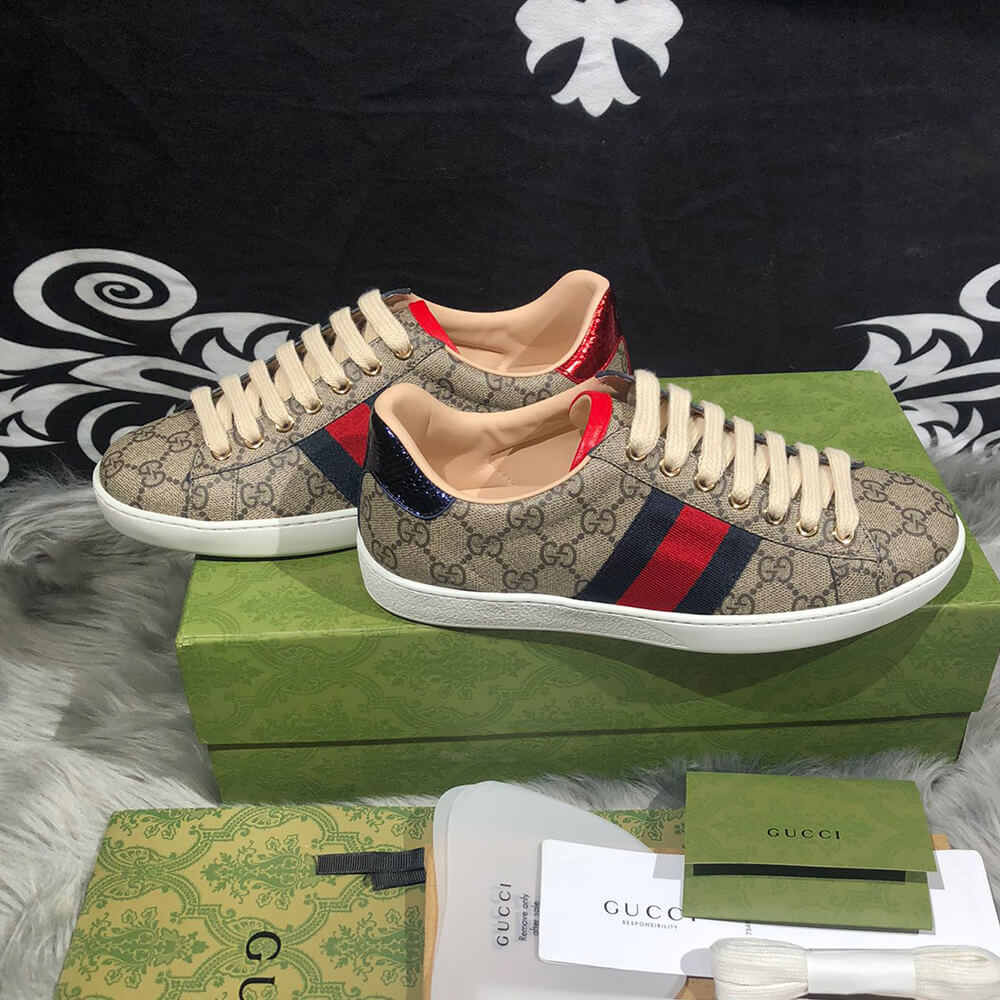 ace gg Sup*e sneaker with bees